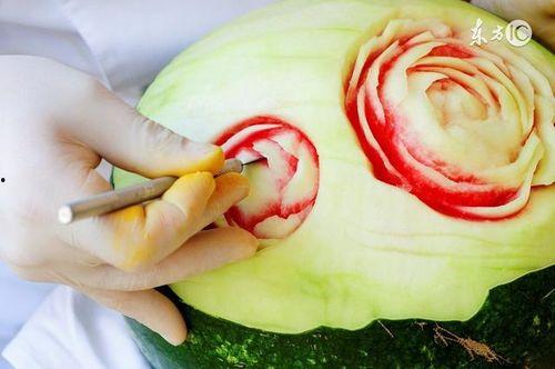 富豪吃的瓜,一场关于奢华生活的瓜界盛宴